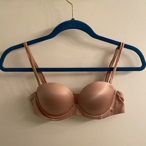 Victoria’s Secret 32B Multi-Way Push-up Bra